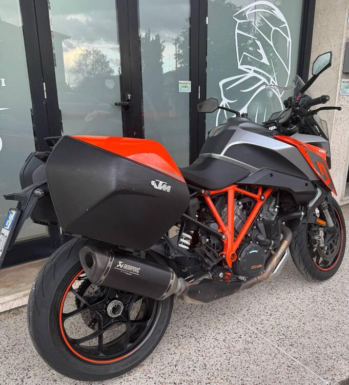 KTM 1290 Super Duke GT ABS (2016 - 18) (3)
