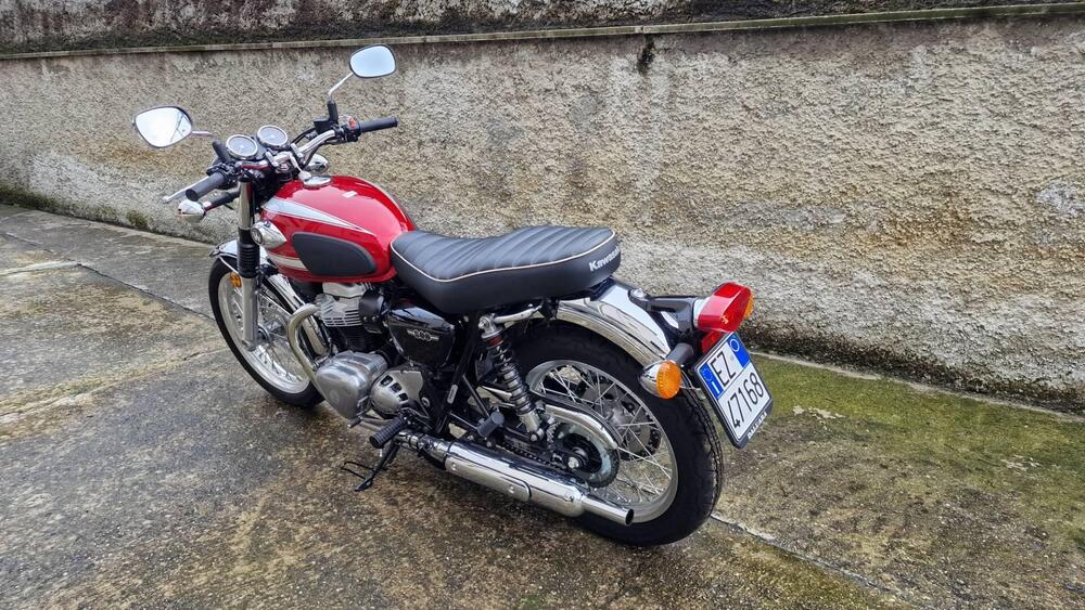 Kawasaki W 800 (2021 - 25) (2)