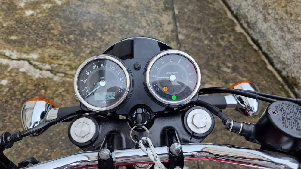 Kawasaki W 800 (2021 - 25) (3)