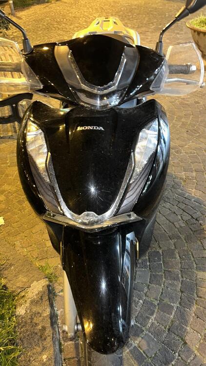 Honda SH 350 (2021 - 24) (2)