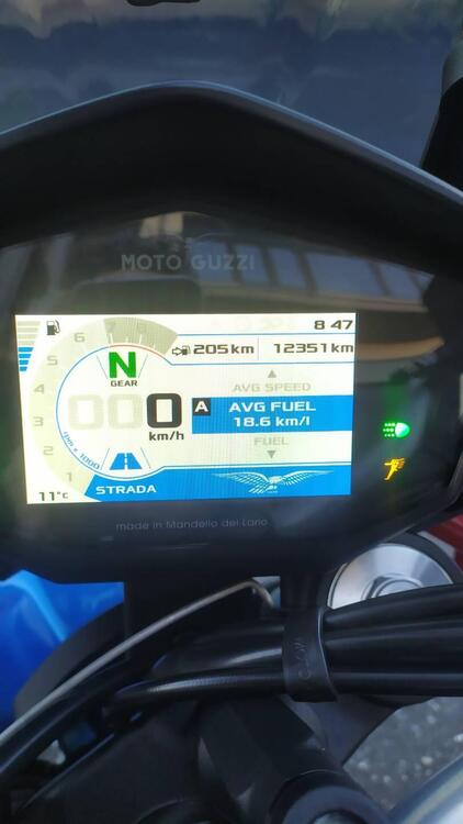 Moto Guzzi V85 TT (2021 - 23)