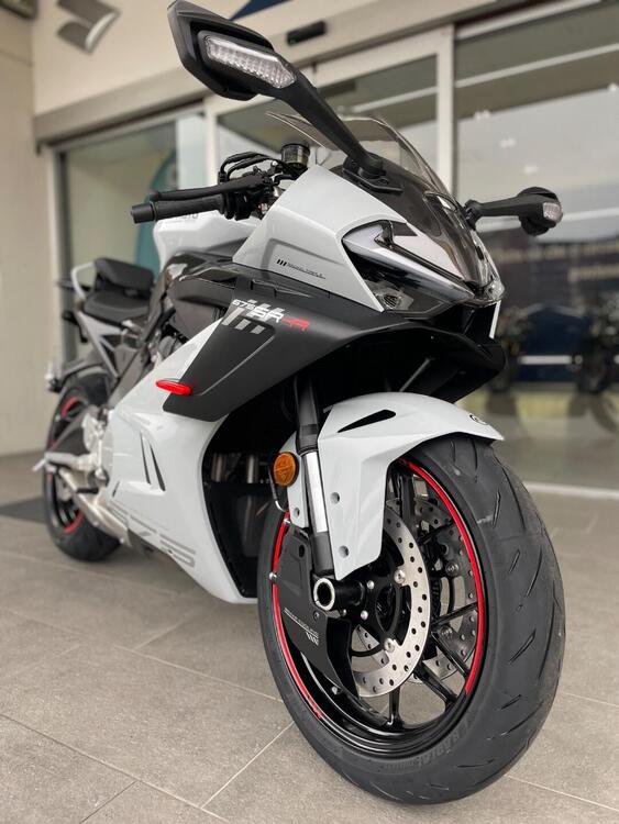 CFMOTO 675SR-R (2025) (5)