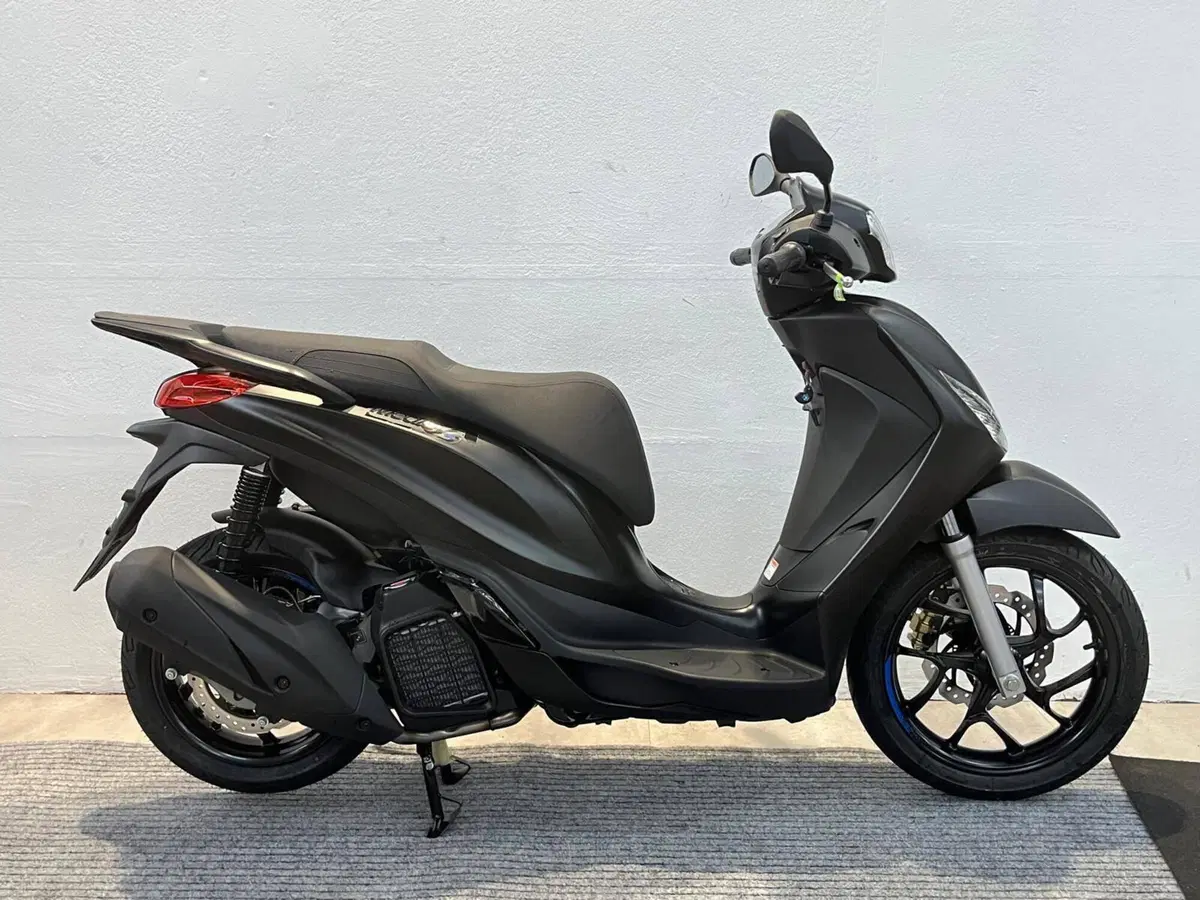Piaggio Medley 200 S (2025 - 26)