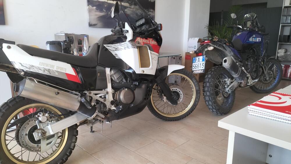 Honda Africa Twin RD 04 
