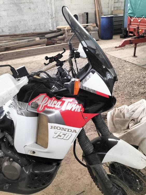 Honda Africa Twin RD 04  (5)