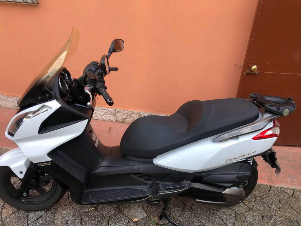 Kymco Downtown 300i (2009 - 17)