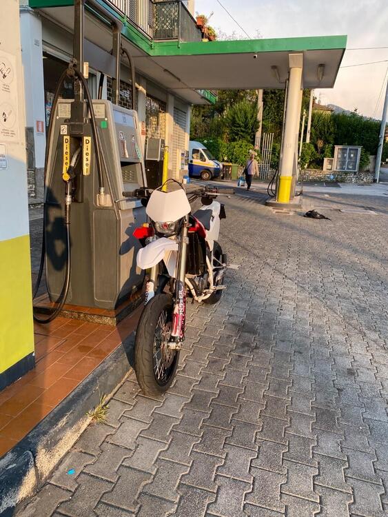 Husqvarna SM 125 (2009) (3)