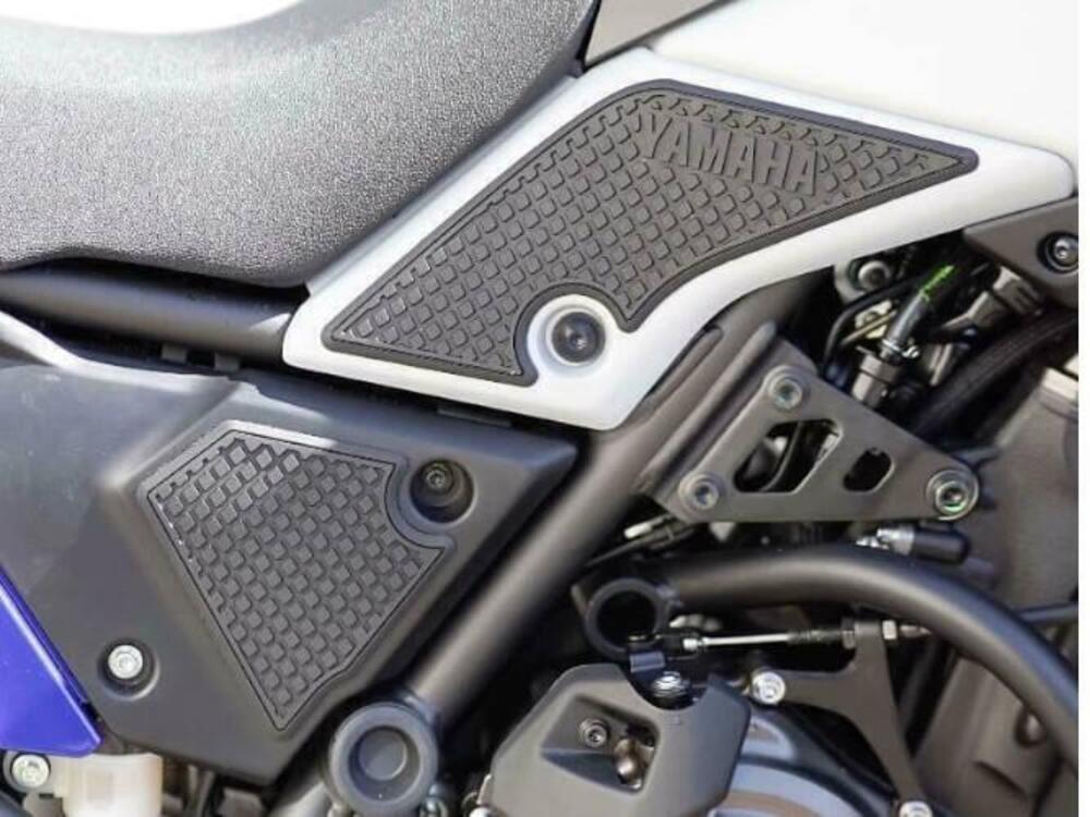 YAMAHA Adesivi serbatoio anti scivolo Ténéré 700 2 (2)