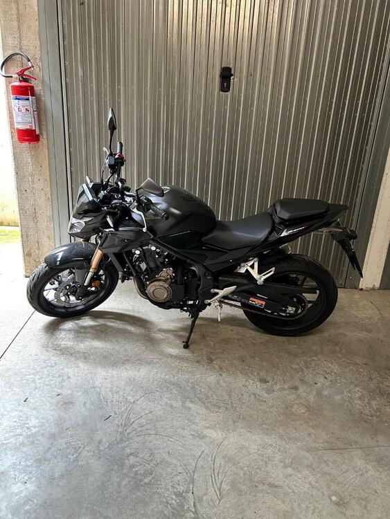Honda CB 500 F (2022 - 23) (5)