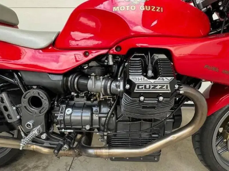 Moto Guzzi Daytona 1.000 Racing 88 di 100 (9)