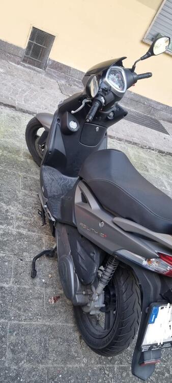Kymco Agility 125 R16 + (2021 - 25) (4)