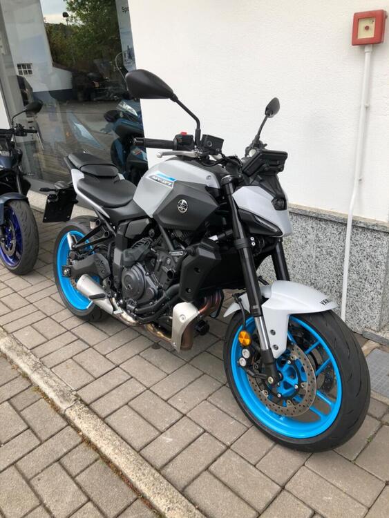Yamaha MT-07 Y-AMT (2025)