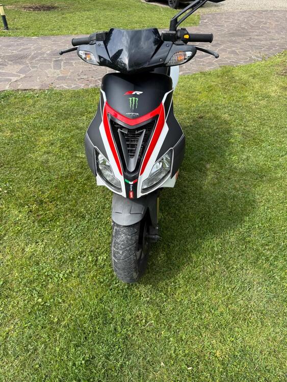 Aprilia SR 50 R (2018 - 20) (4)