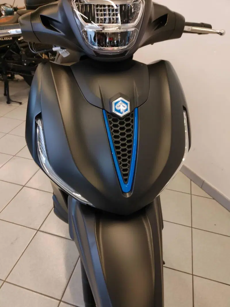 Piaggio Beverly 310 S (2025 - 26) (5)