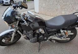 Suzuki GSX 750 (1998 - 03) usata