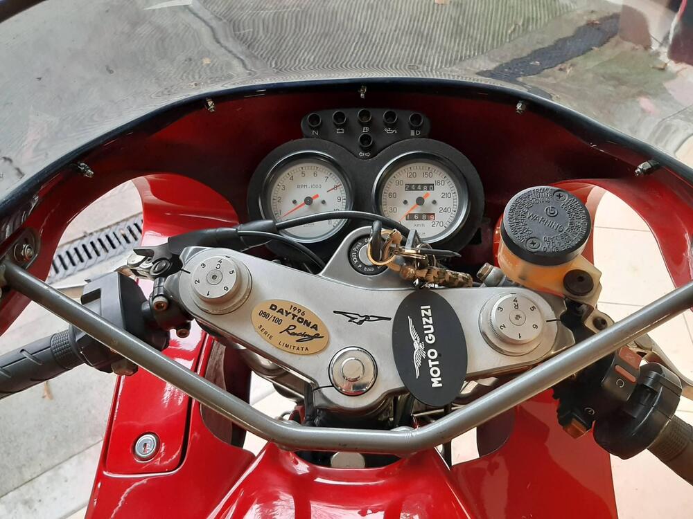Moto Guzzi Daytona 1000 i.e. Racing (1995 - 97)