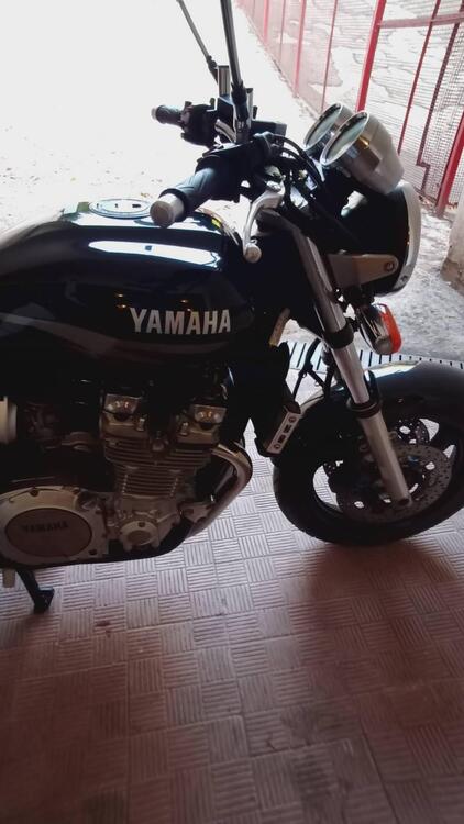 Yamaha XJR 1300 (4)