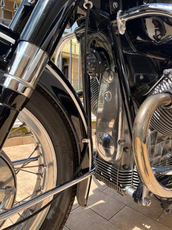 Moto Guzzi V 7 Special (5)