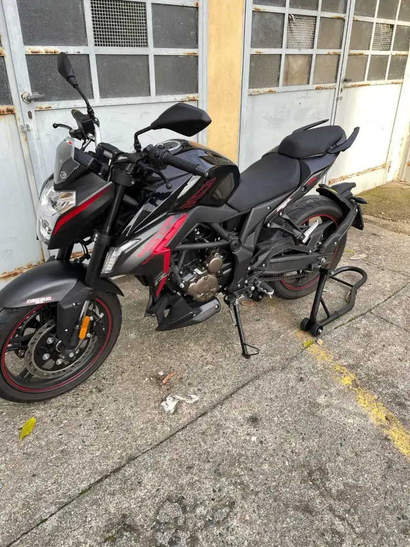 Voge Brivido 300R (2021 - 24)