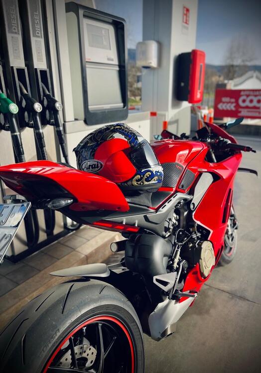 Ducati Panigale V4 (2022 - 24) (3)