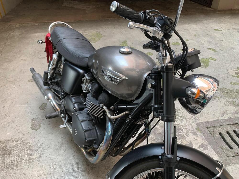 Triumph Bonneville T100 (2008 - 16) (2)