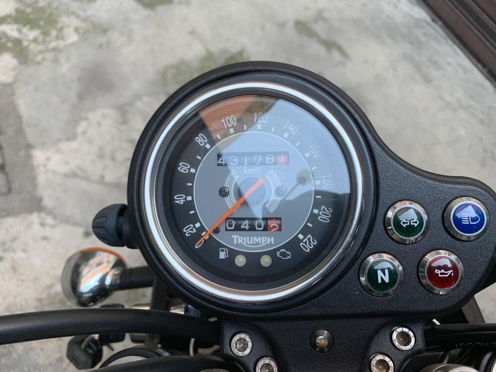 Triumph Bonneville T100 (2008 - 16) (5)