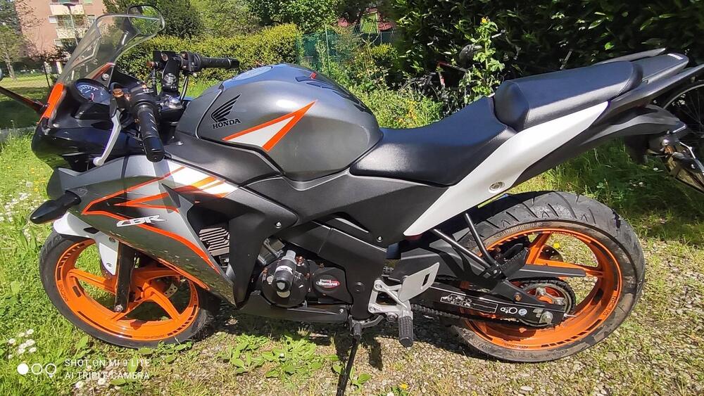 Honda CBR 125 R (2007 - 17) (5)