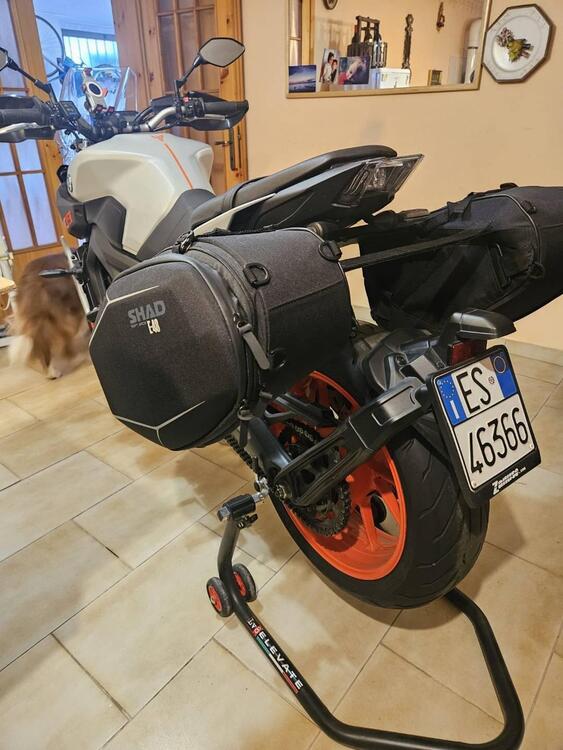 Yamaha MT-09 (2017 - 20) (3)