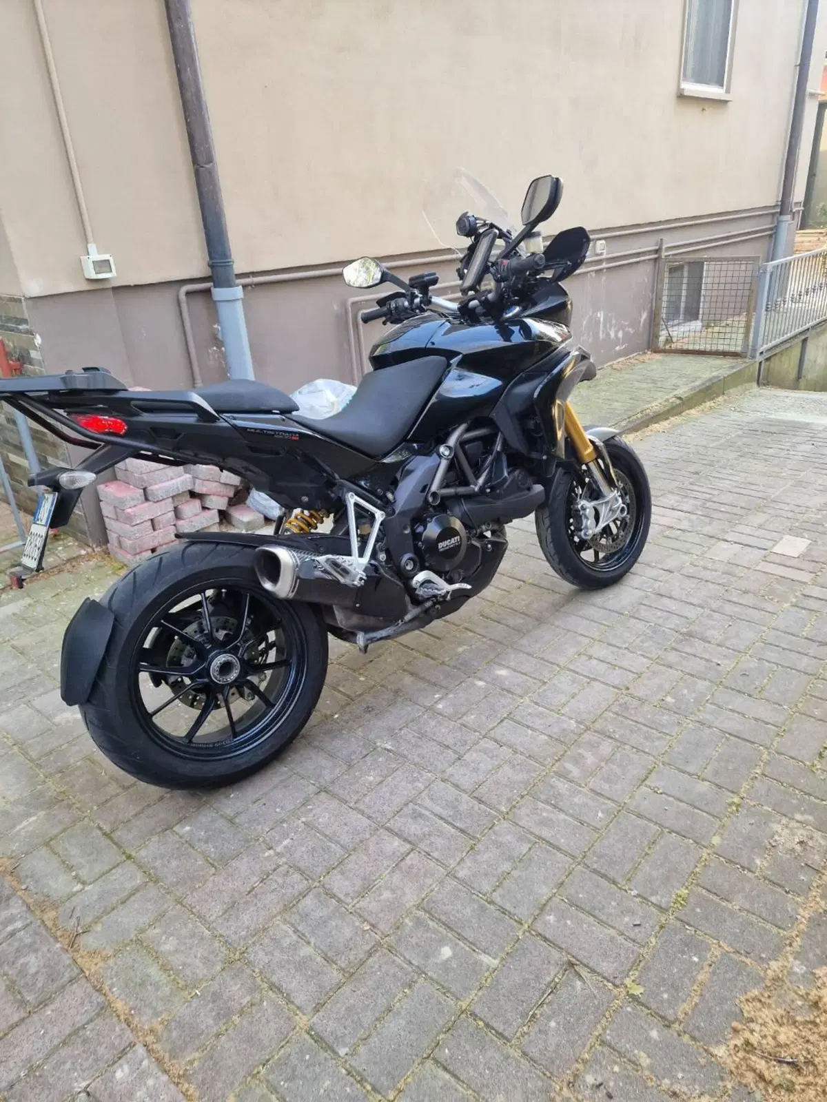 Ducati Multistrada 1200 S Touring (2010 - 12) (3)