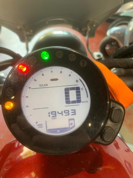 Yamaha XSR 700 ABS (2016 - 20) (4)