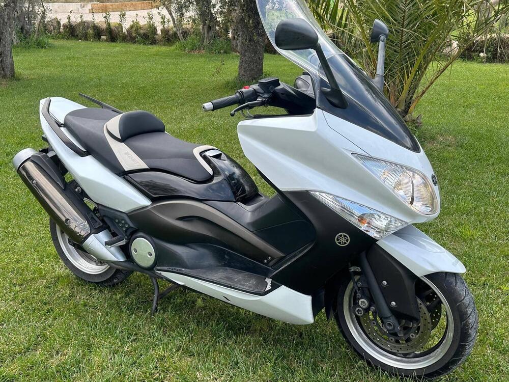 Yamaha T-Max 500 White Max (2010 - 11) (4)