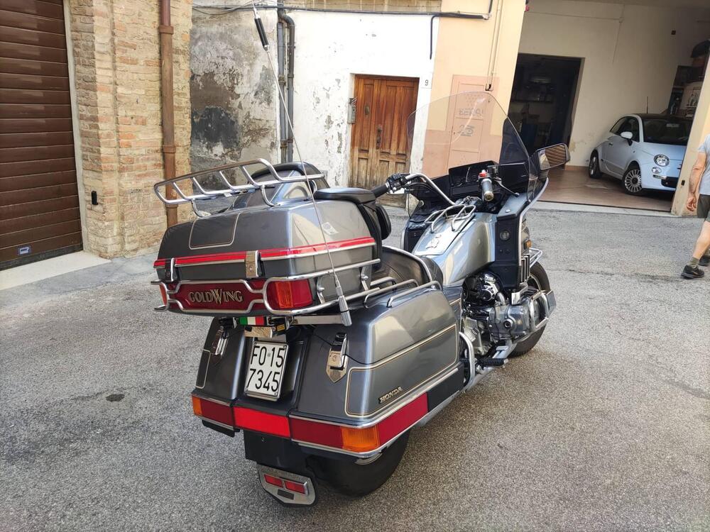 Honda GL 1200 Gold wing