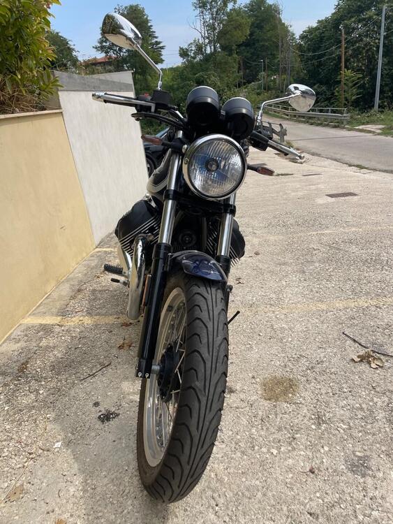 Moto Guzzi V7 Special (2021 - 24) (5)