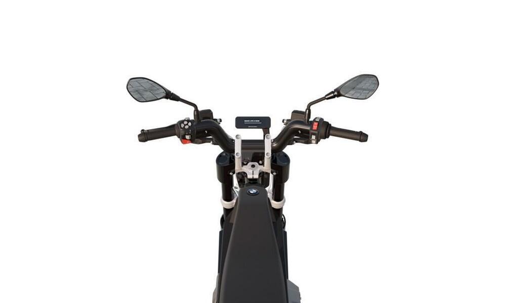 Bmw CE 02 (2024 - 25) (4)