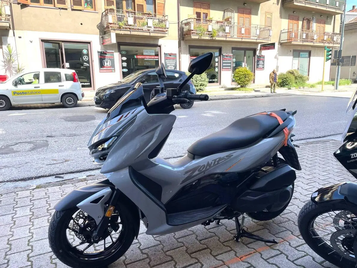 Zontes ZT368-D (2025 - 26) (4)