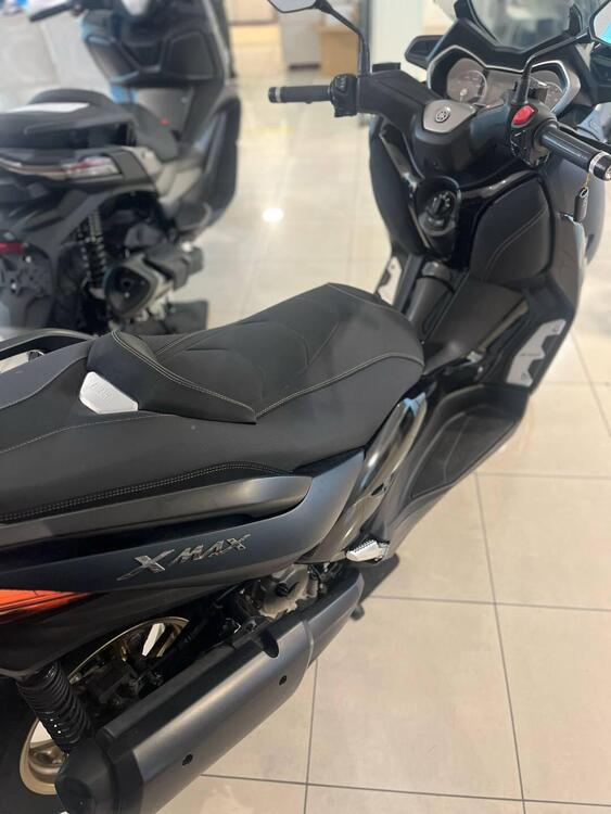 Yamaha X-Max 300 Tech Max (2021 - 24) (4)