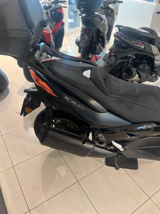 Yamaha X-Max 300 Tech Max (2021 - 24) (3)