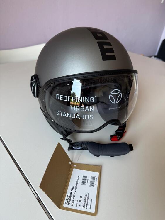 Casco Momo Design MATT TITANIUM (2)