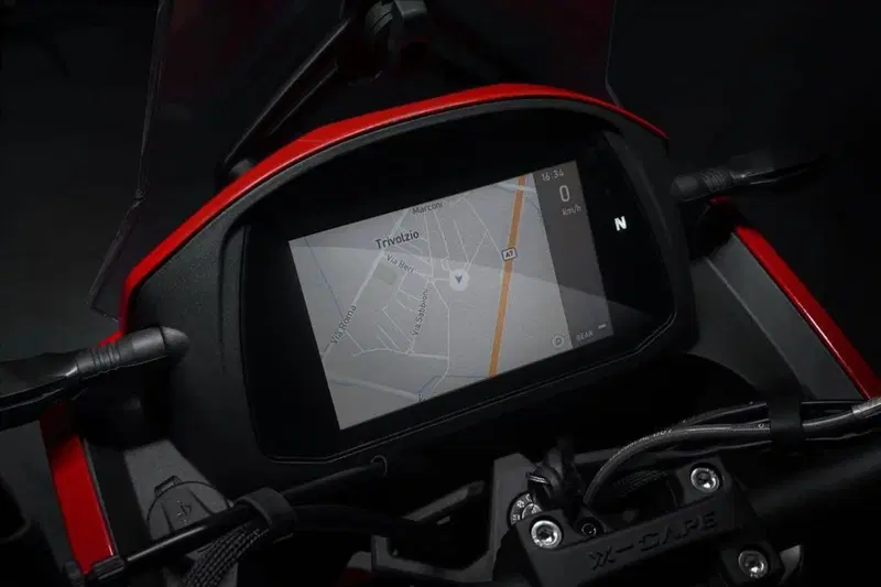 Moto Morini X-Cape 650 (2021 - 26) (11)