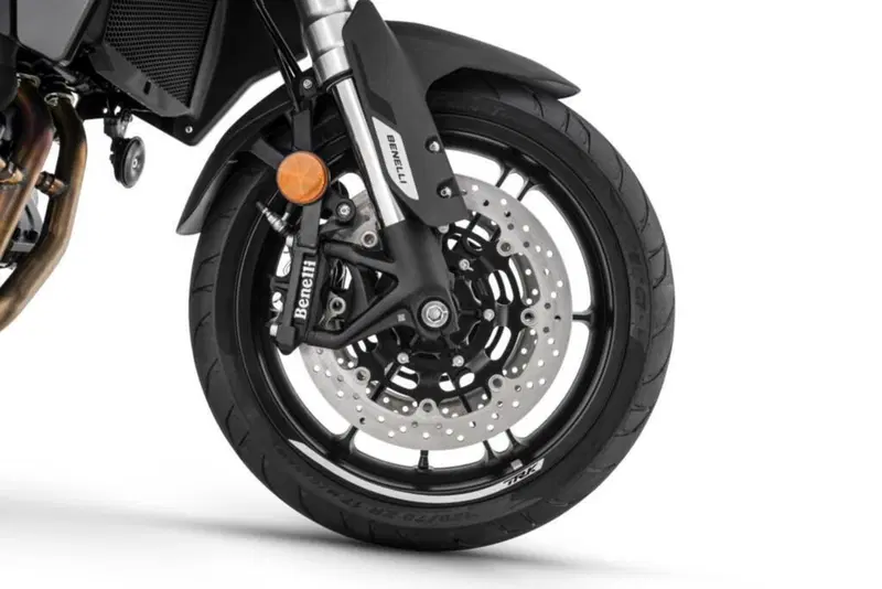 Benelli TRK 702 (2023 - 25) (4)