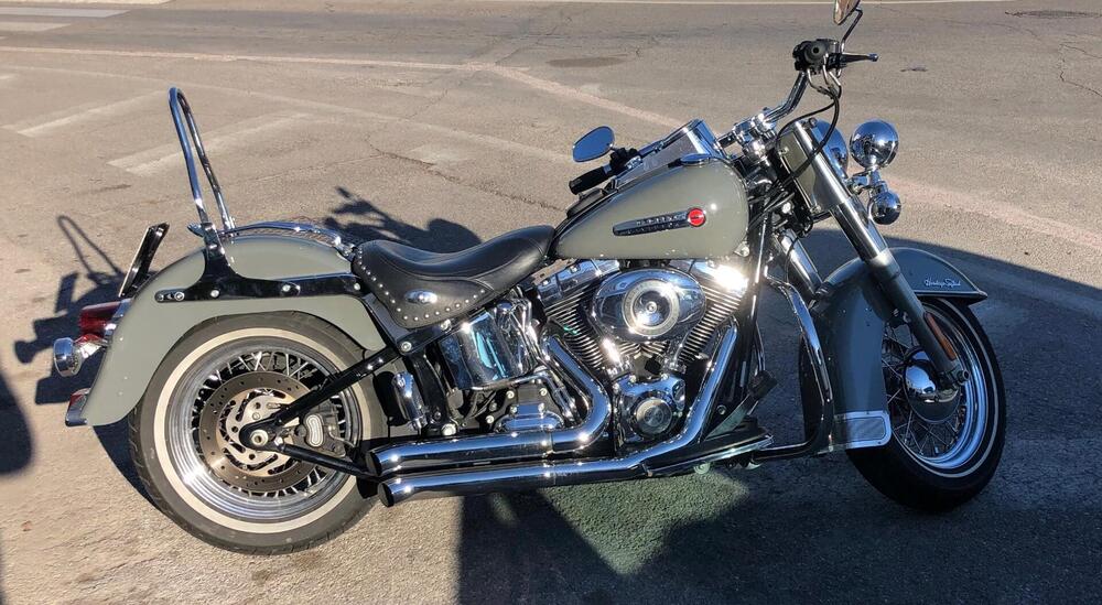 Harley-Davidson 1584 Heritage Classic (2008 - 10) - FLSTC (5)