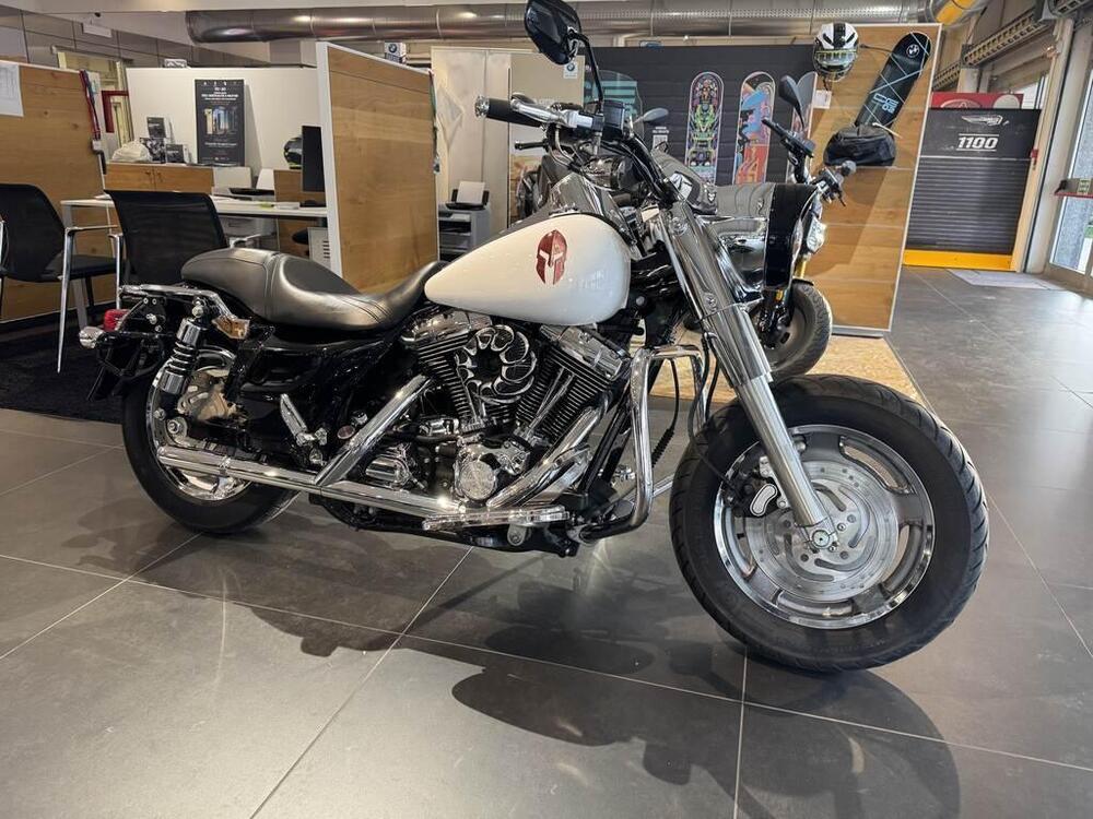 Harley-Davidson 1450 Road King Custom (2002 - 04) - FLHRSI (2)