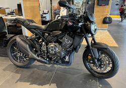 Honda CB 1000 R Black Edition (2021 - 25) usata