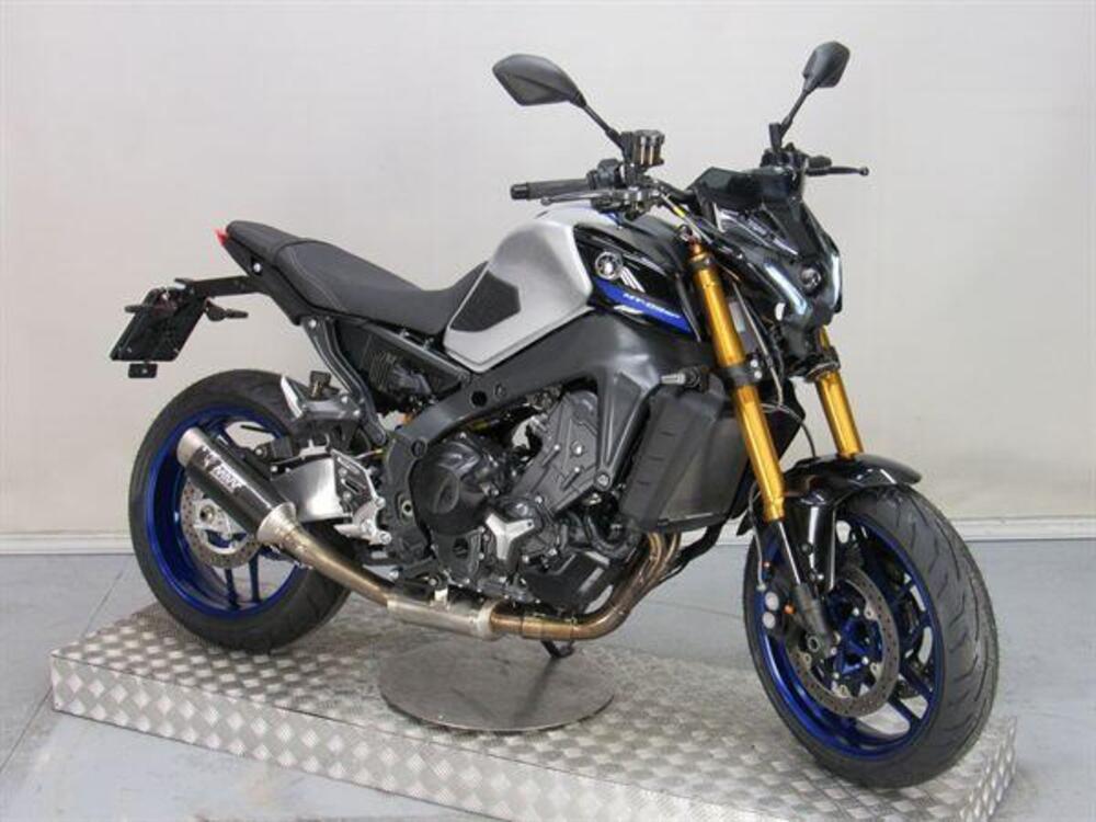 Yamaha MT-09 SP (2021 - 23) (2)