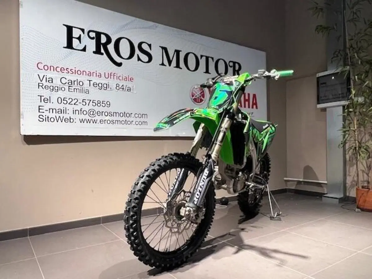 Kawasaki KX250 (2023) (5)