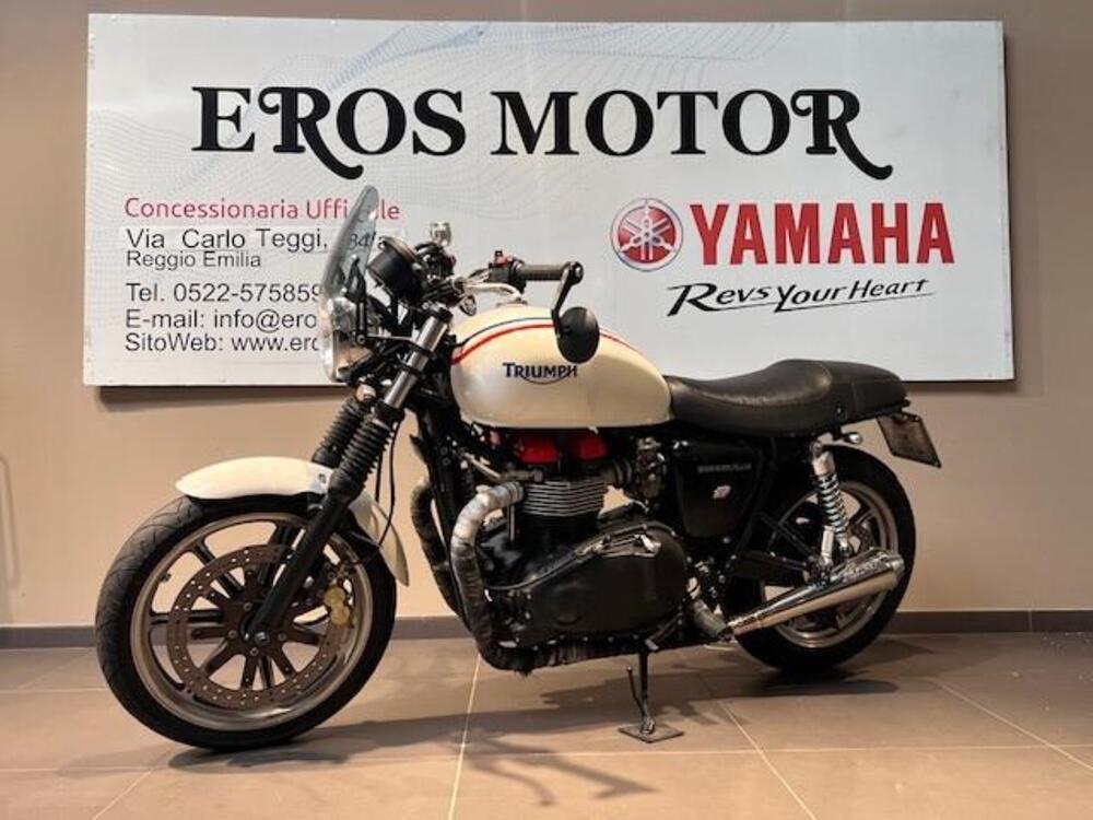 Triumph Bonneville (2007 - 16) (2)