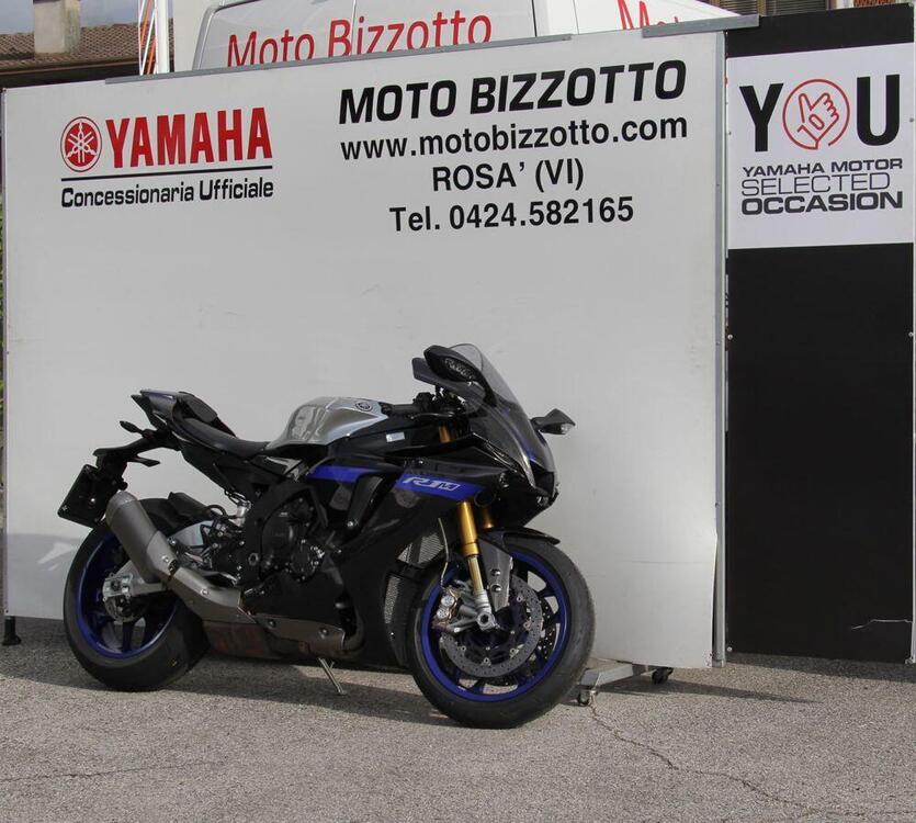 Yamaha YZF R1M (2020 - 25) (3)