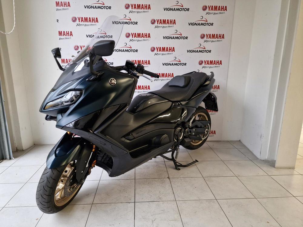 Yamaha T-Max 560 Tech Max (2022 - 24) (2)