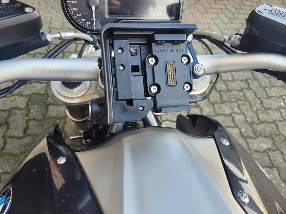 Bmw R 1200 R (2015 - 16) (2)