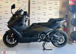 Yamaha T-Max 560 (2022 - 24) usata